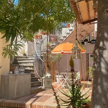 Il Giardino D'Ulisse Bed & Breakfast